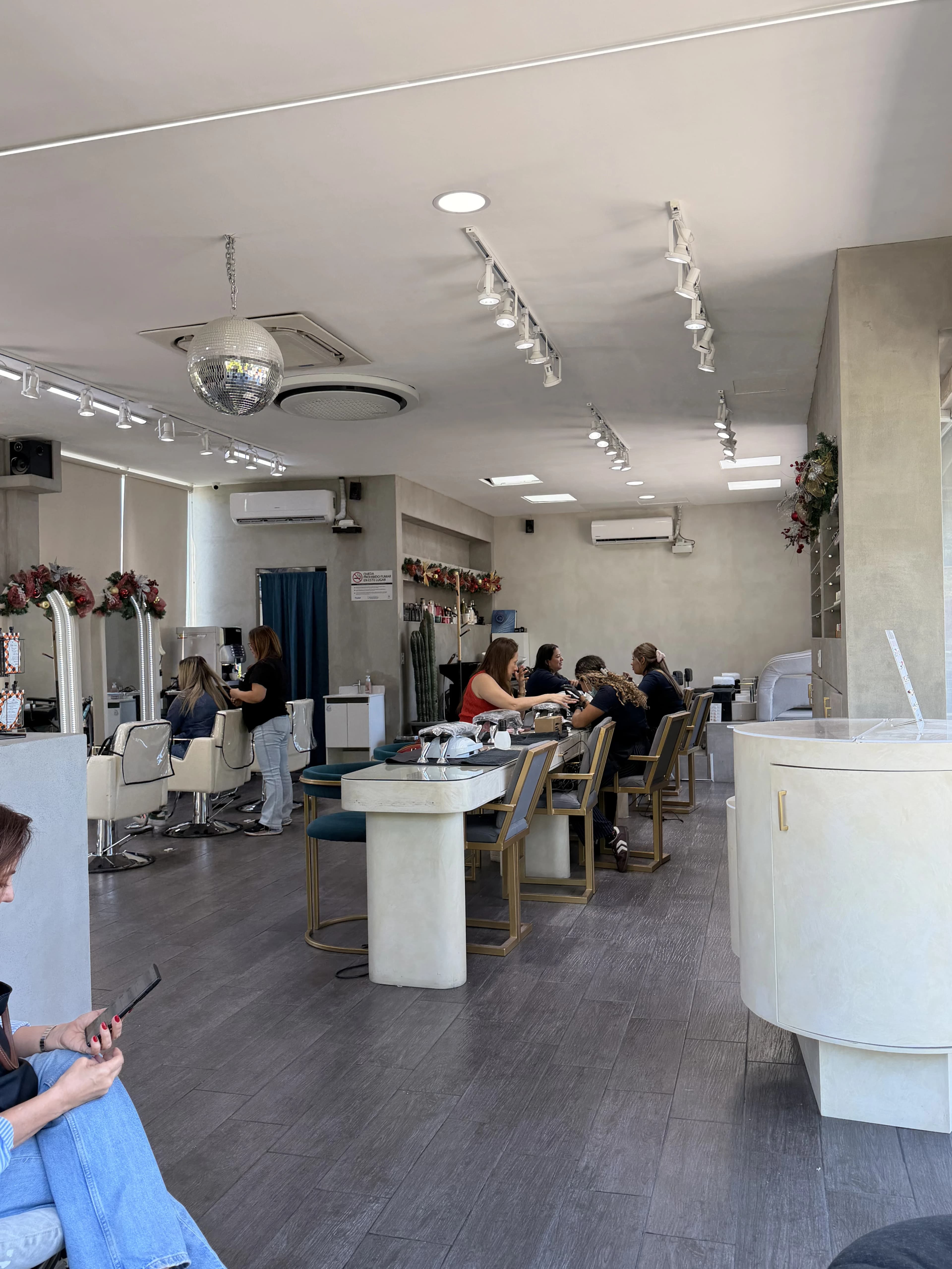 La Rivera Plaza - imagen 2