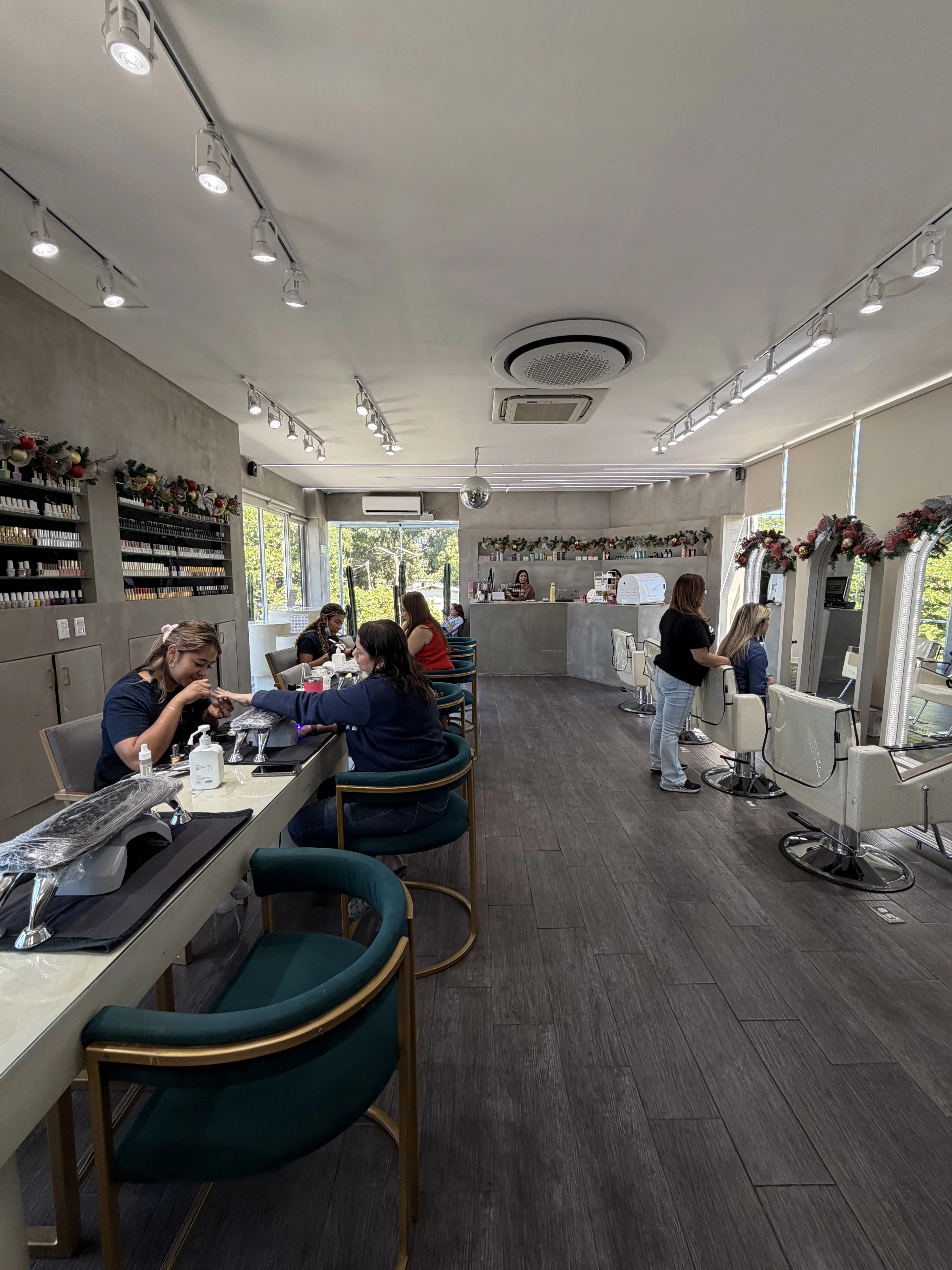 La Rivera Plaza - imagen 5