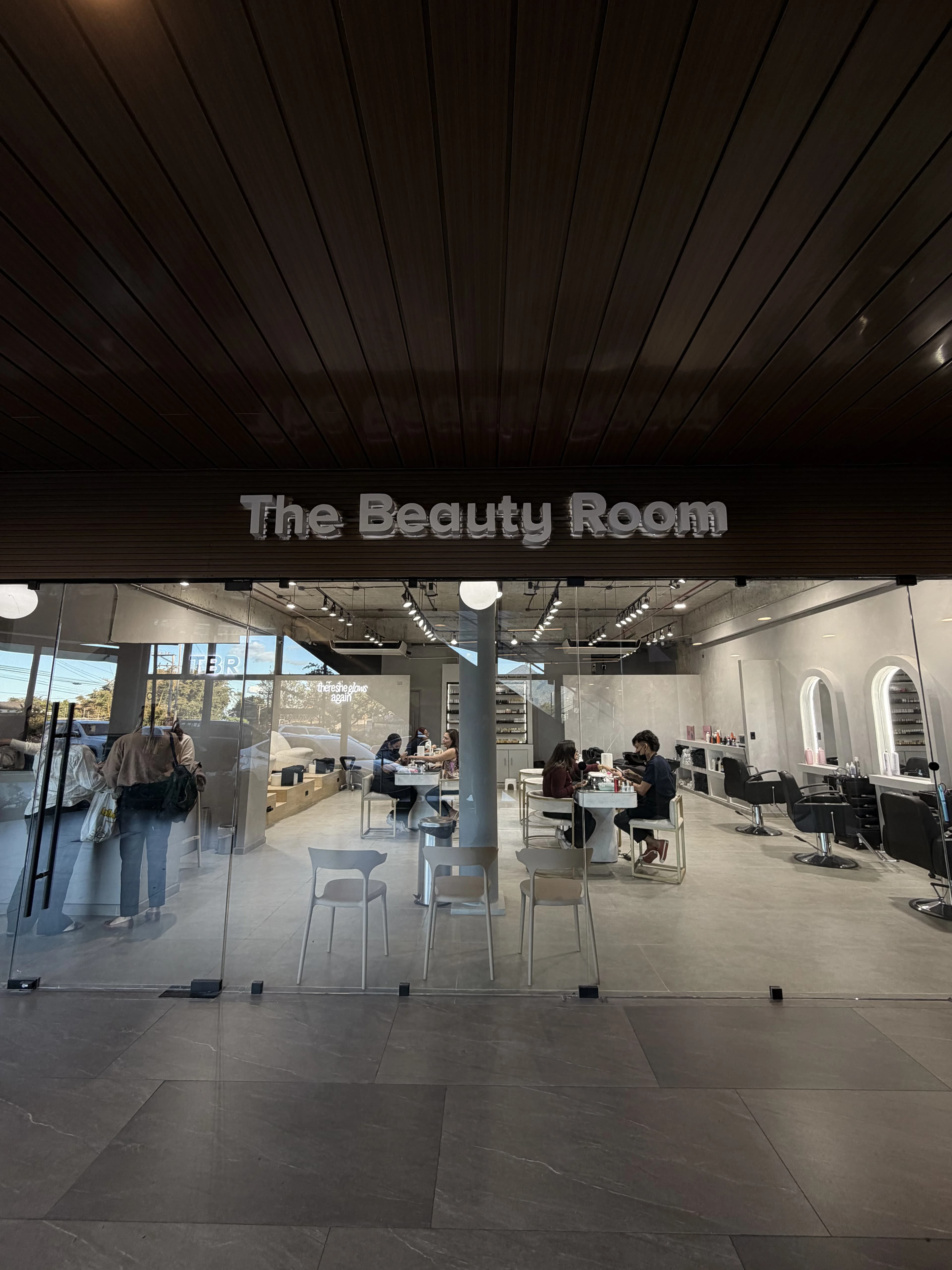 Epic Plaza - imagen 3